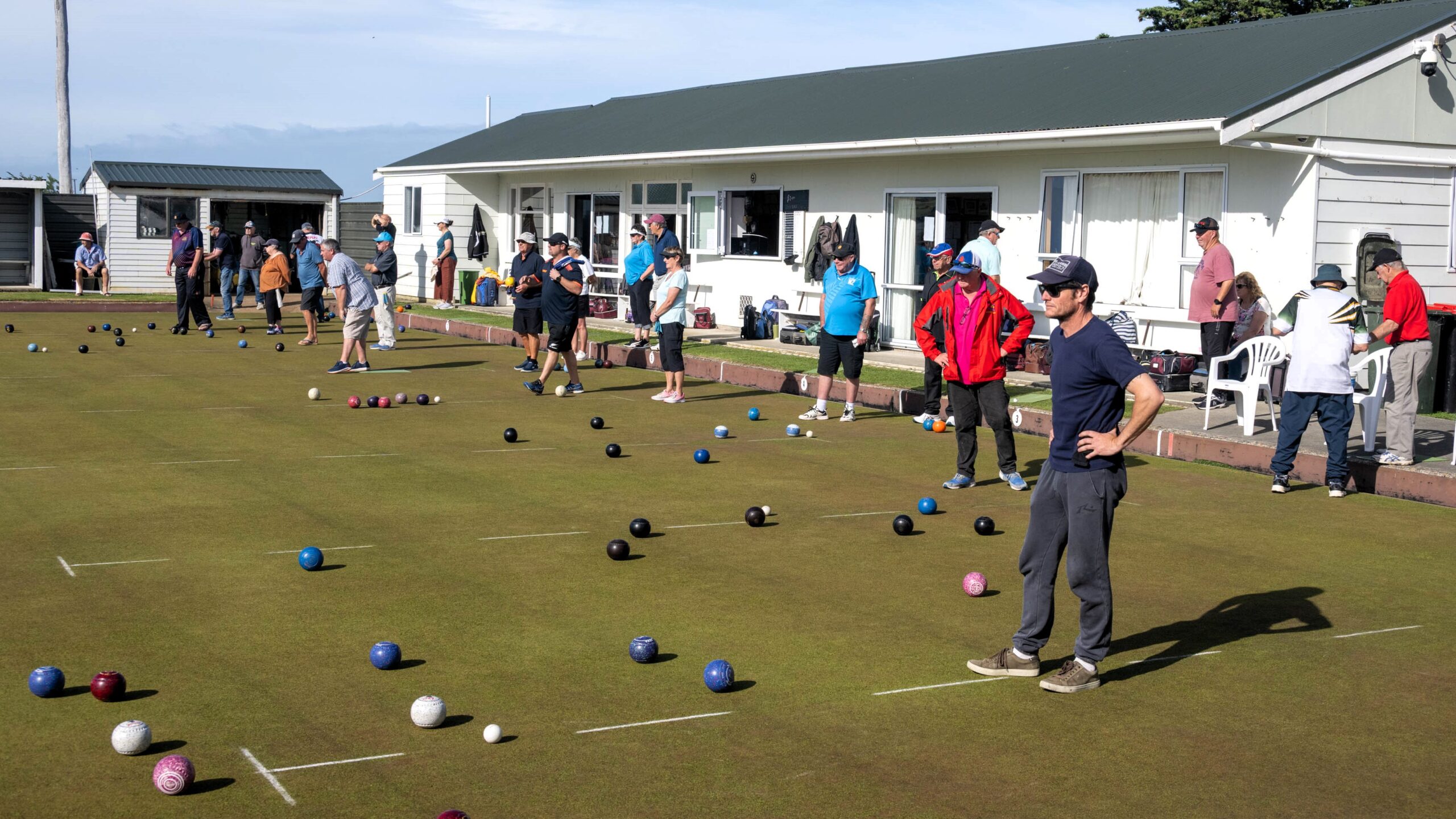 Featured image for “Orepuki Bowling Club : Bowling in the Southwest of New Zealand”